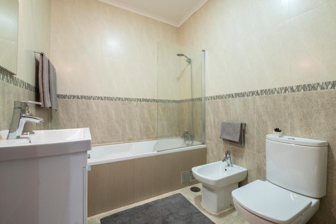 Paim Apartments 蓬塔德尔加达 外观 照片