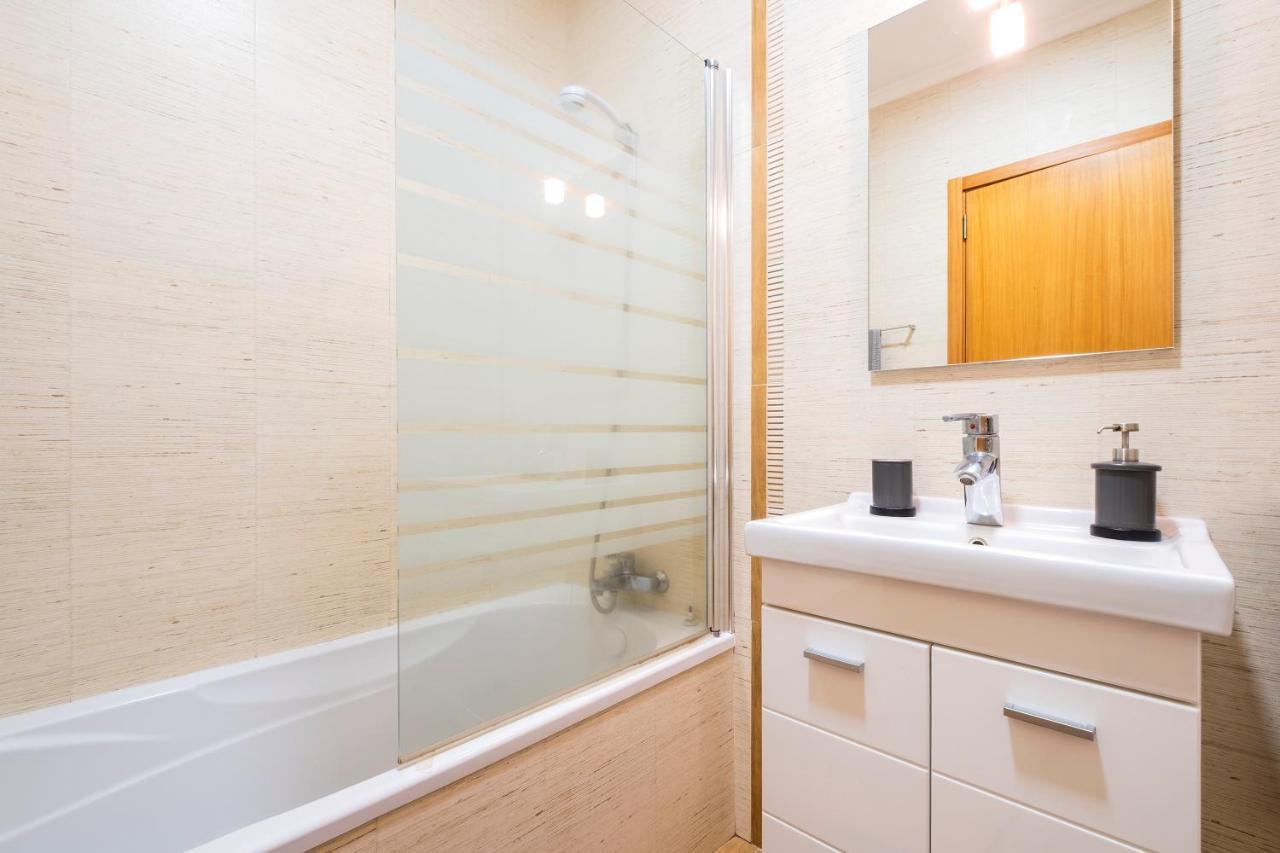 Paim Apartments 蓬塔德尔加达 外观 照片
