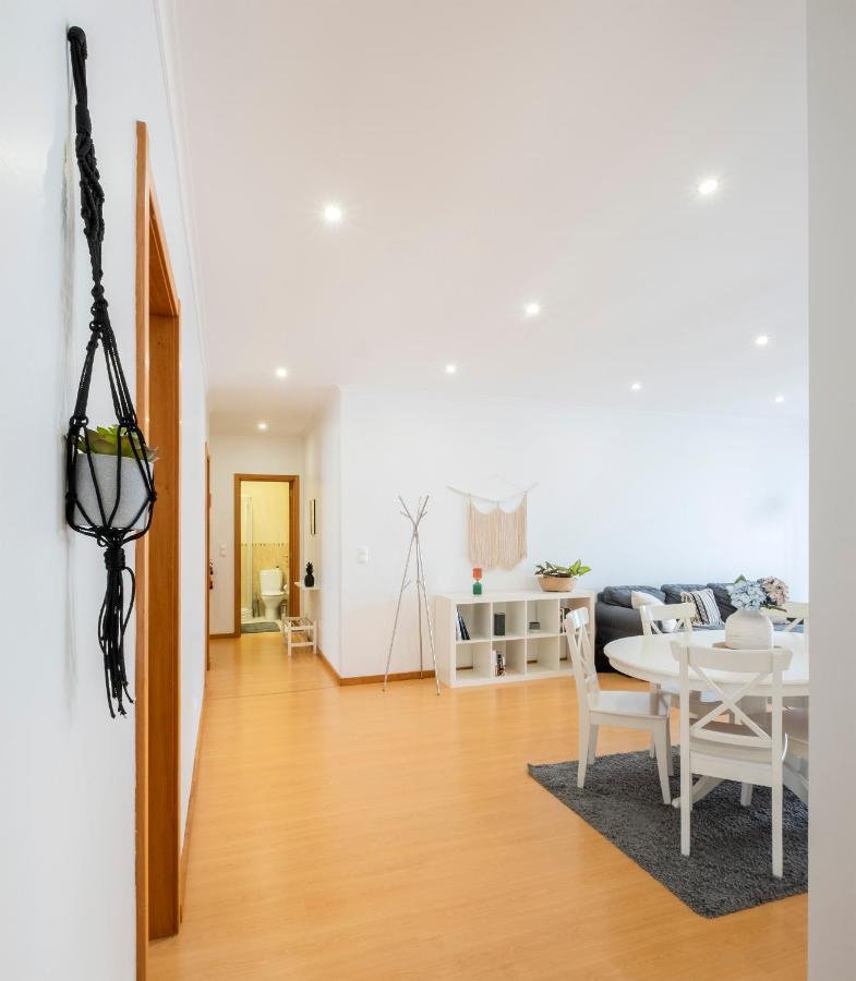 Paim Apartments 蓬塔德尔加达 外观 照片