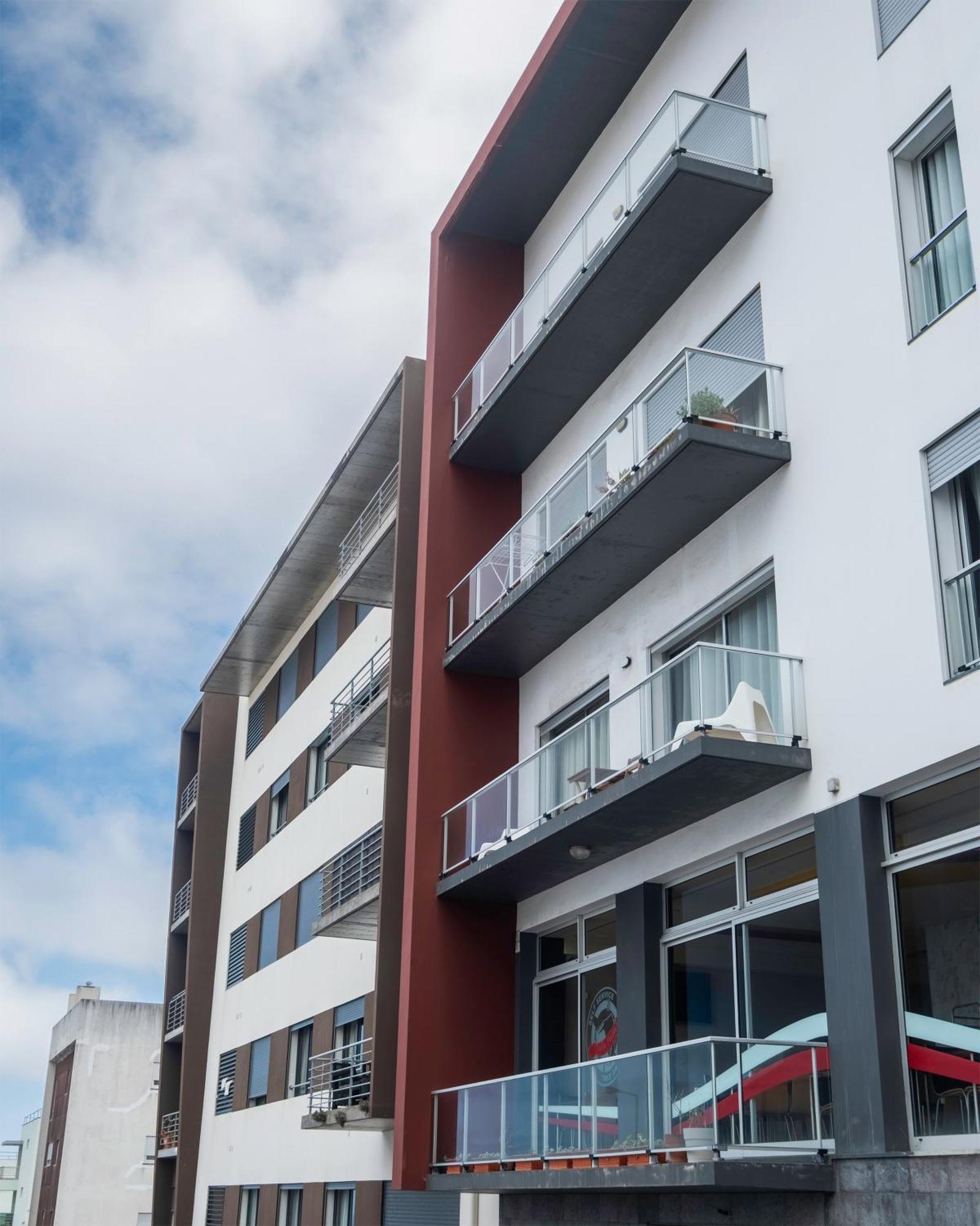 Paim Apartments 蓬塔德尔加达 外观 照片